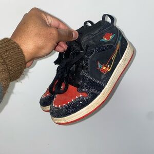 Nike Air Jordan 1 Mid SE Siempre Familia Shoes DN5121-001 GS 2Y